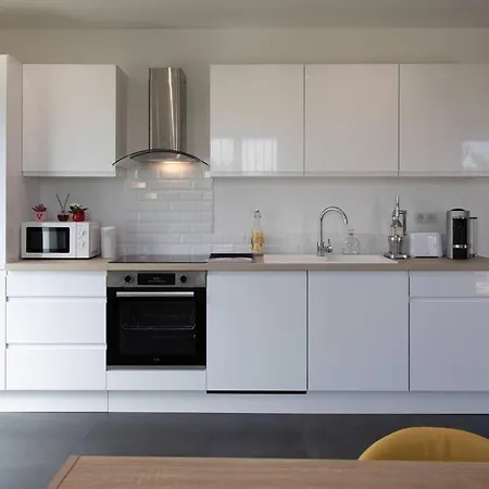 Daire Echapée Belle - Vinayard View - Jacuzzi Bbq - Parking